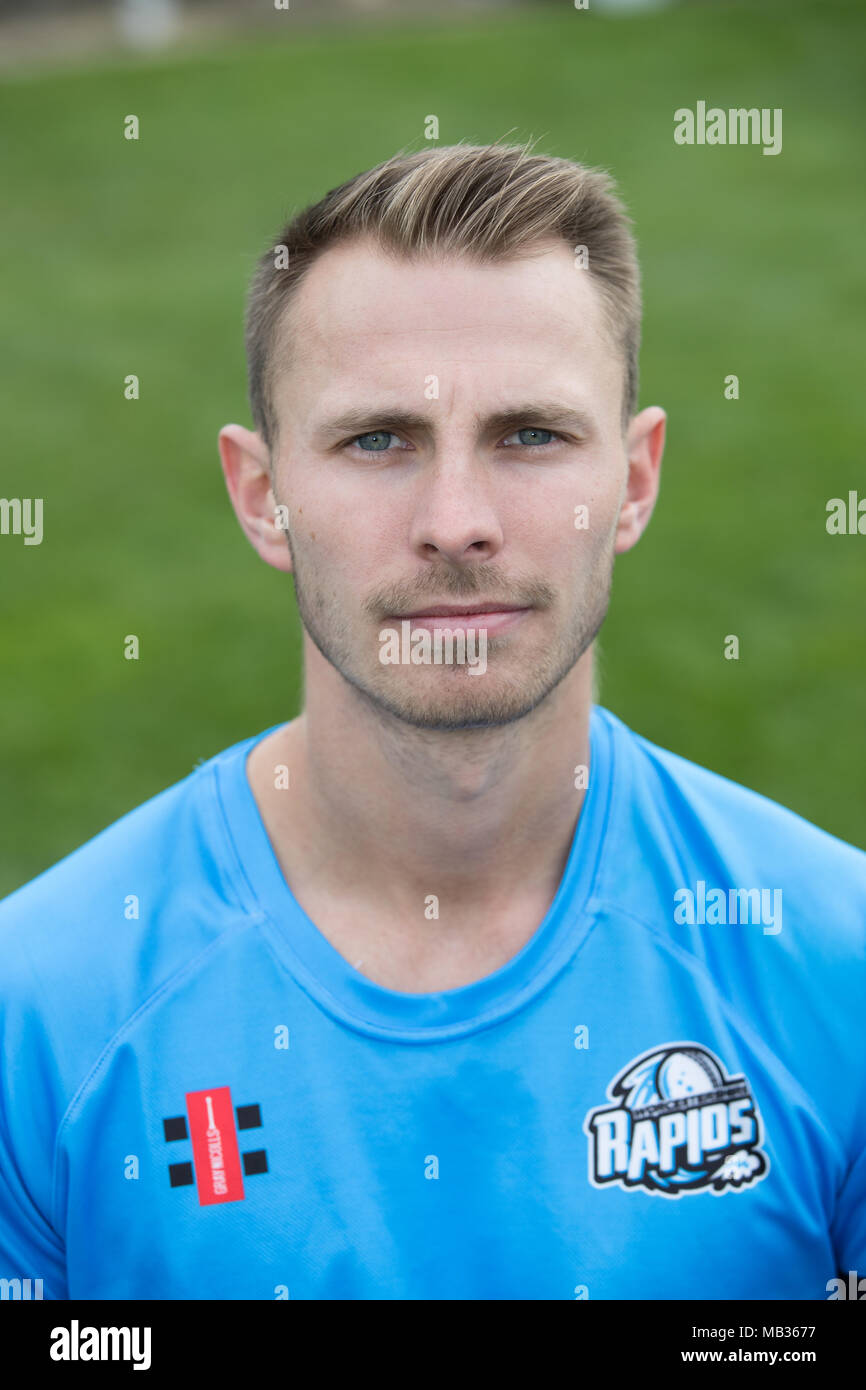 Tom fielen von Worcestershire in Royal London einen Tag Cup Kit während der Media Day bei Blackfinch neue Straße, Worcester. PRESS ASSOCIATION Foto. Bild Datum: Freitag, 6. April 2018. Siehe PA Geschichte Cricket Worcestershire. Photo Credit: Aaron Chown/PA-Kabel. Einschränkungen: Nur für den redaktionellen Gebrauch bestimmt. Keine kommerzielle Nutzung ohne vorherige schriftliche Zustimmung der EZB. Standbild nur verwenden. Keine bewegten Bilder zu senden emulieren. Nicht entfernen oder verdecken von Sponsor Logos. Stockfoto