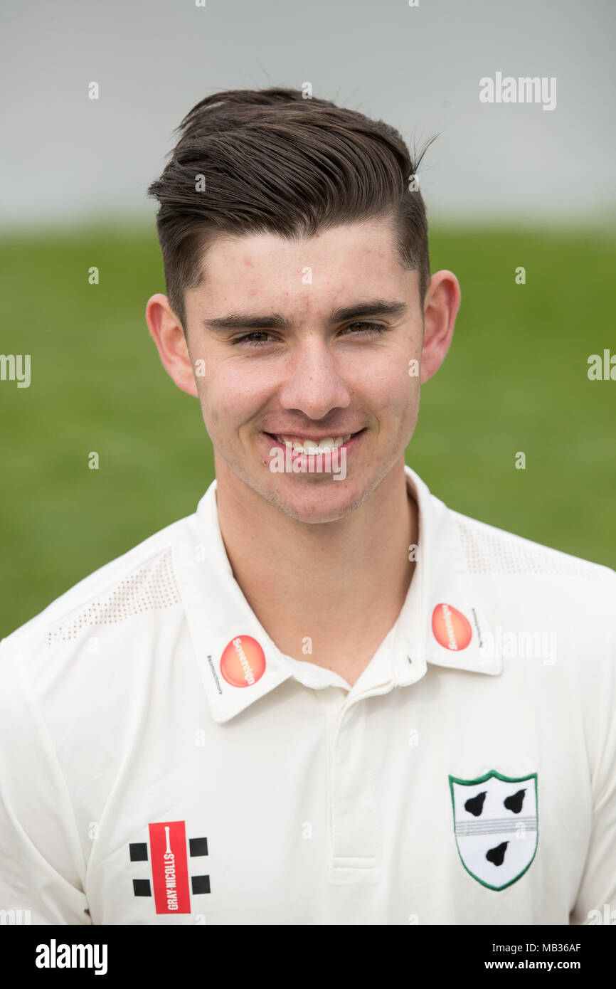 Josh Zunge von Worcestershire in der County Championship Kit während der Media Day bei Blackfinch neue Straße, Worcester. PRESS ASSOCIATION Foto. Bild Datum: Freitag, 6. April 2018. Siehe PA Geschichte Cricket Worcestershire. Photo Credit: Aaron Chown/PA-Kabel. Einschränkungen: Nur für den redaktionellen Gebrauch bestimmt. Keine kommerzielle Nutzung ohne vorherige schriftliche Zustimmung der EZB. Standbild nur verwenden. Keine bewegten Bilder zu senden emulieren. Nicht entfernen oder verdecken von Sponsor Logos. Stockfoto