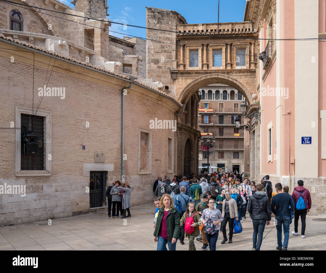 Schule Tour durch die Kathedrale und Basilika Valencia Stockfoto