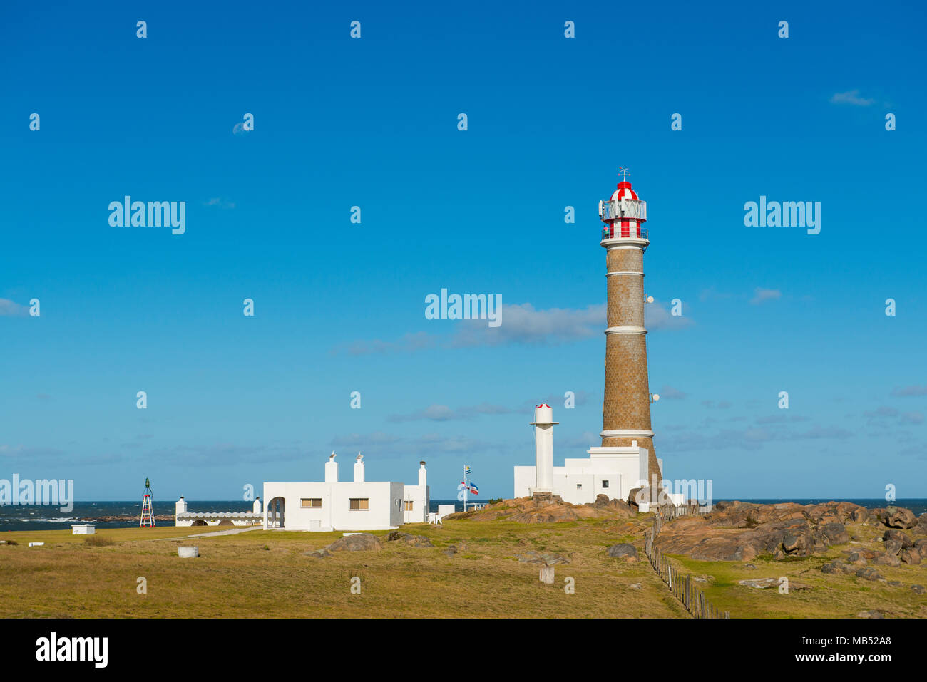 Leuchtturm im Dorf Cabo Polonio, Nationalpark Cabo Polonio, Provinz Rocha, Uruguay Stockfoto Leuchtturm im Dorf Cabo Polonio, Nationalpark Cabo Polonio, Provinz Rocha, Uruguay Stockfoto