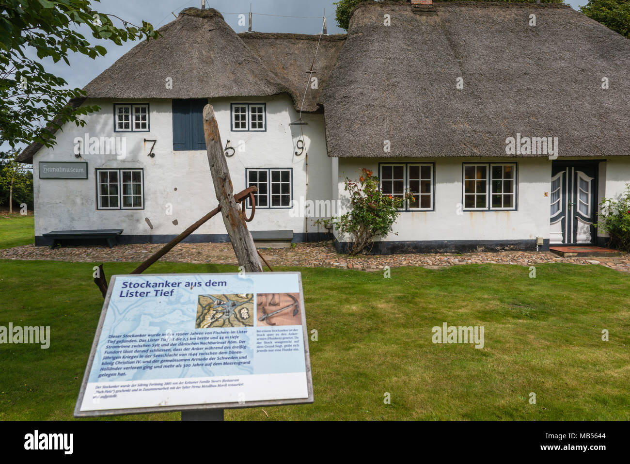 Heimatmuseum oder lokalen Museum, eine traditionelle friesische Haus mit Reetdach, Keitum, Nordsee Insel Sylt, Schleswig-Holstein, Deutschland Nord Stockfoto