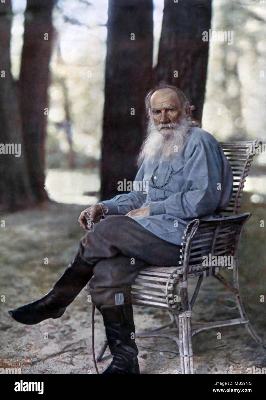 LEO Tolstoi (1828-1910) russischer Schriftsteller im Mai 1908 in seinem Haus in Jasnaja Poljana. Foto: Sergei Prokudin-Gorsky Stockfoto