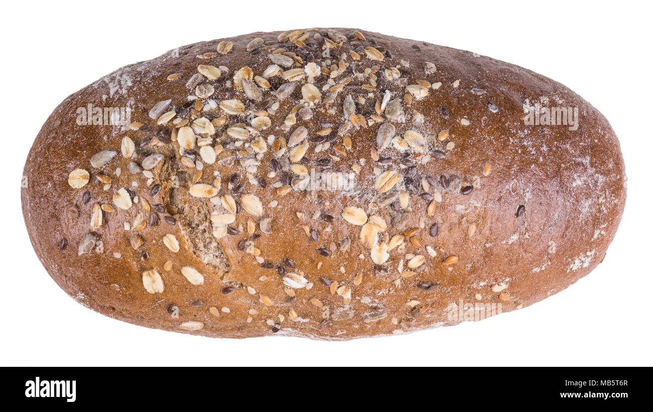 Große Vollkorn Brot mit Kruste. Nahaufnahme der frisch gebackene Brot mit Haferflocken und Leinsamen. Auf weissem Hintergrund. Stockfoto