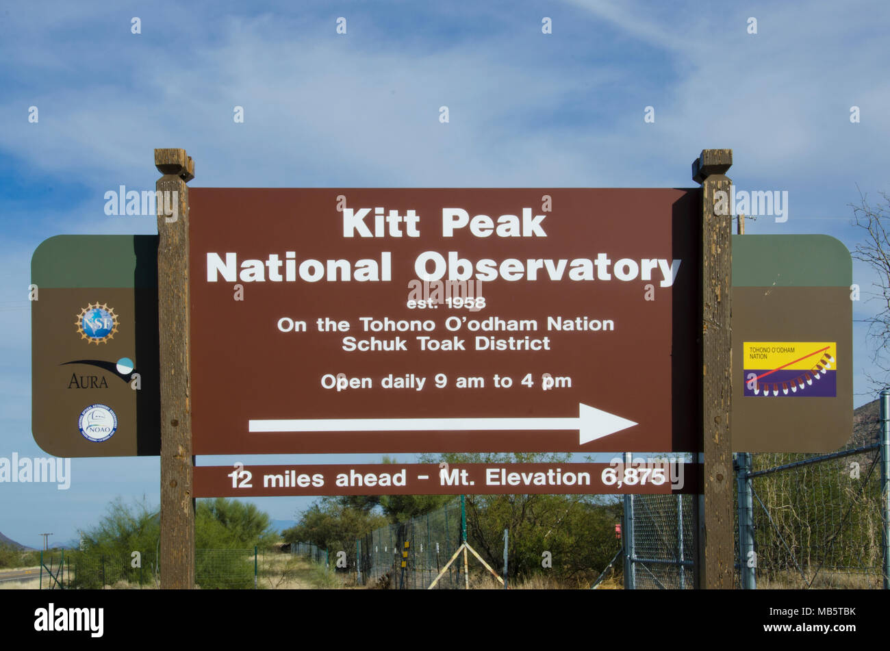 Kitt Peak ist ein astronomisches Observatorium in der Sonora Wüste in Arizona auf odham Indianerreservat der Tohono O'. Es hat 23 obtical und 2 radio Tel. Stockfoto