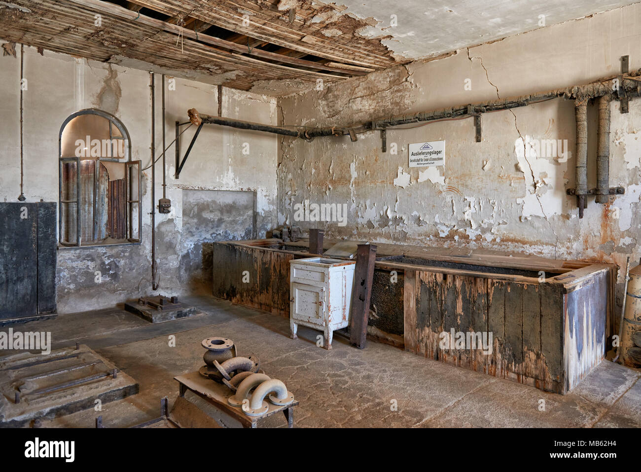 Ice-Werk in Kolmanskop, die Geisterstadt, Lüderitz, Namibia, Afrika Stockfoto