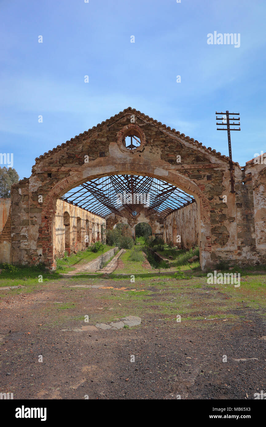 Alte industrielle Gebäude abgebrochen Stockfoto