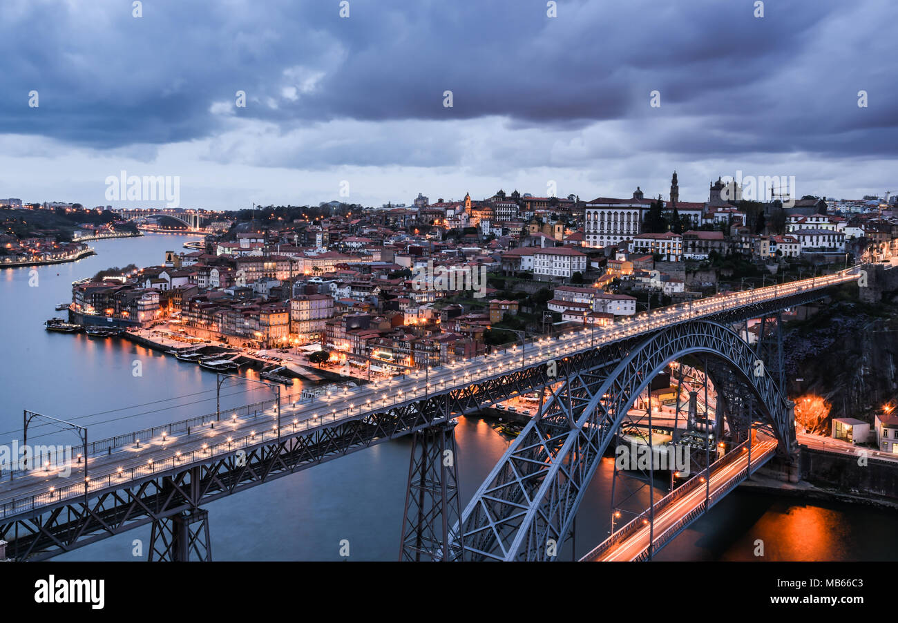 Dom Luis I Brücke Porto, Portugal Stockfoto
