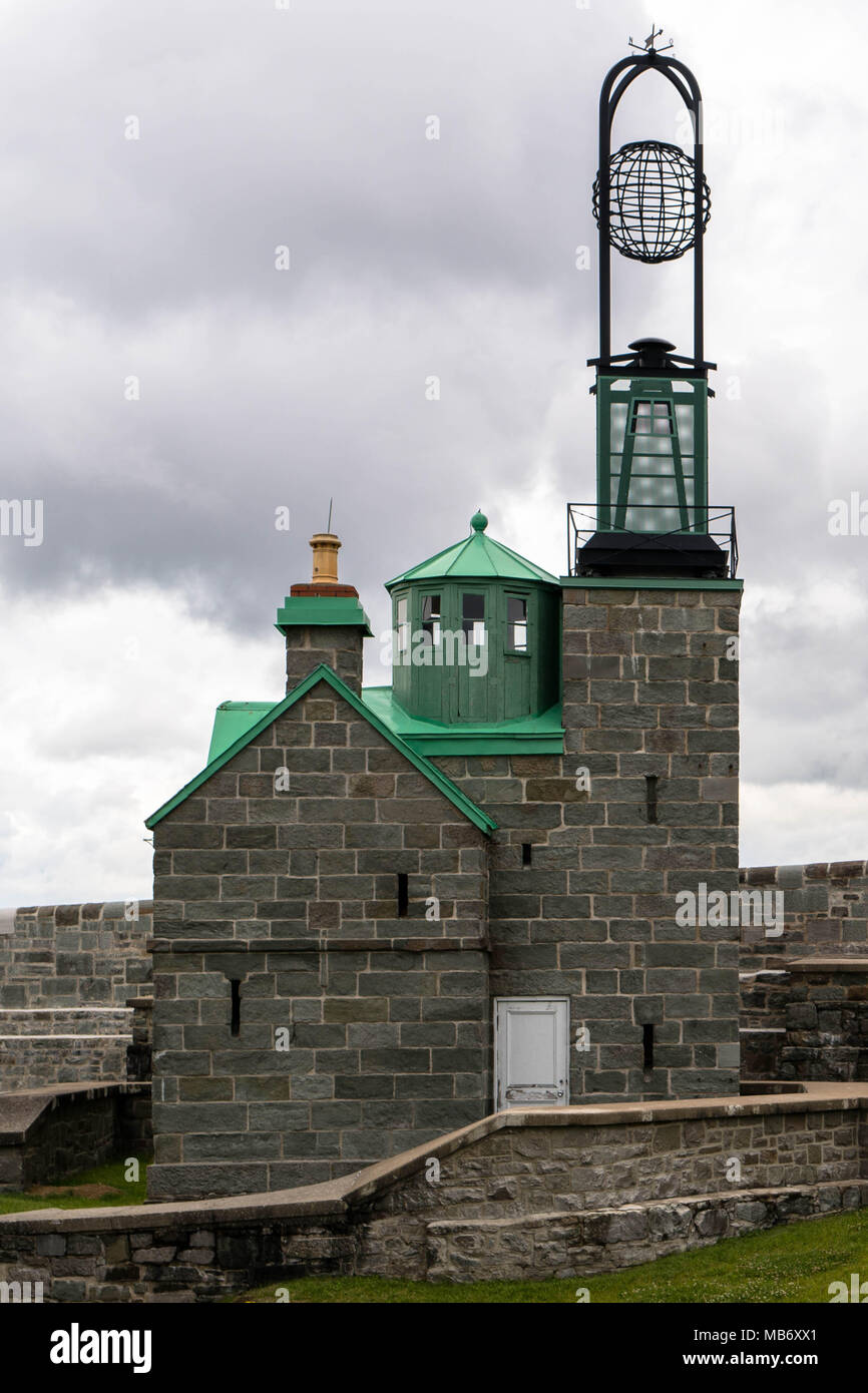 Ancien Observatoire et Tour de la Boule ("Beobachtungsstelle und Ball Haus") in La Citadelle, mit der Gründung der Astronomie in Kanada. Die Stockfoto