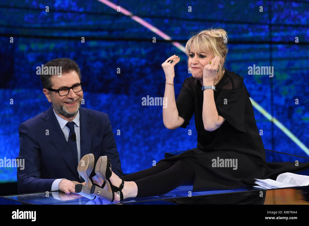 Mailand, Luciana Littizzetto, Komiker und Kabarettist, zu Gast bei der Fernsehsendung Che Tempo che fa. 08/04/2018, Mailand, Italien Stockfoto