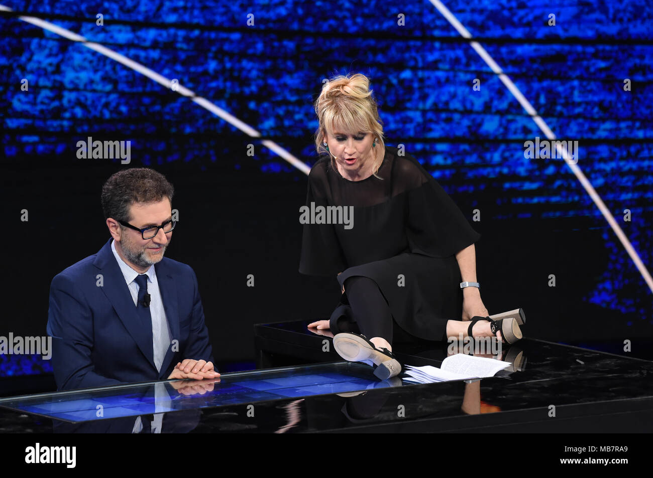 Mailand, Luciana Littizzetto, Komiker und Kabarettist, zu Gast bei der Fernsehsendung Che Tempo che fa. 08/04/2018, Mailand, Italien Stockfoto