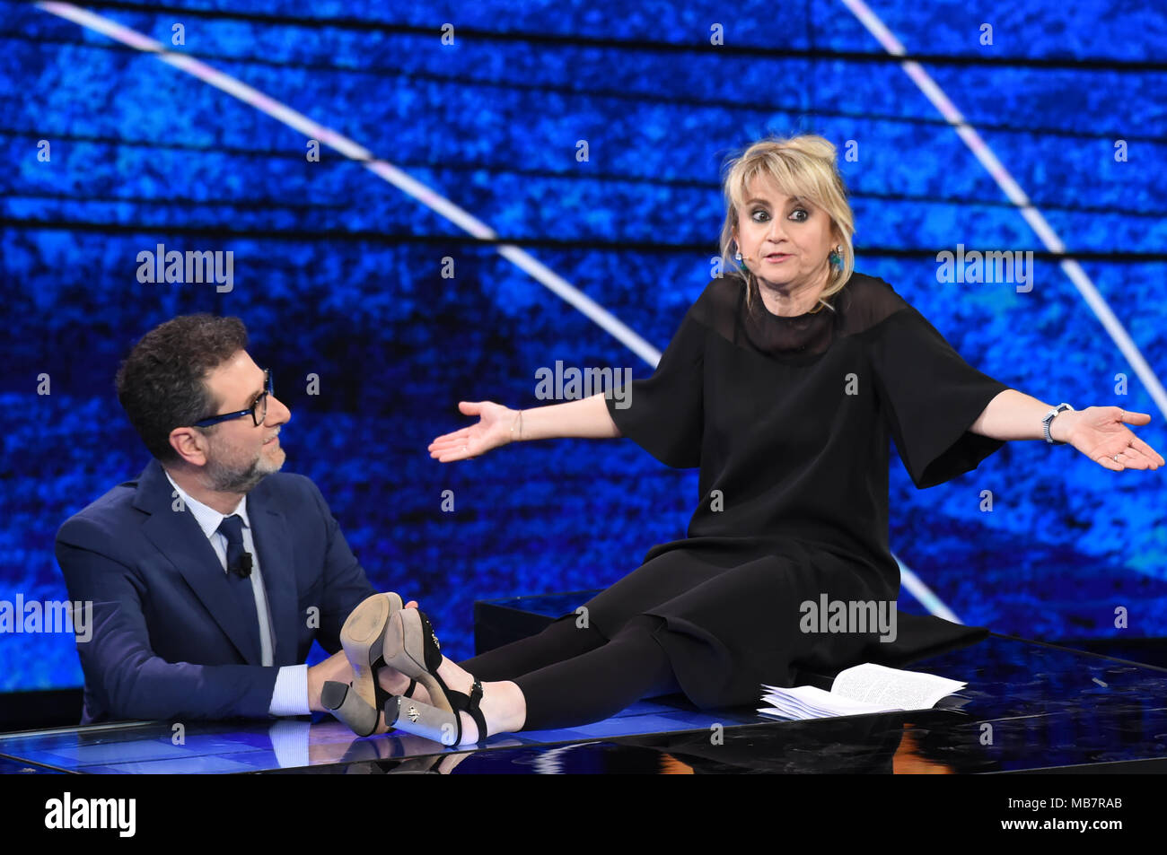 Mailand, Luciana Littizzetto, Komiker und Kabarettist, zu Gast bei der Fernsehsendung Che Tempo che fa. 08/04/2018, Mailand, Italien Stockfoto