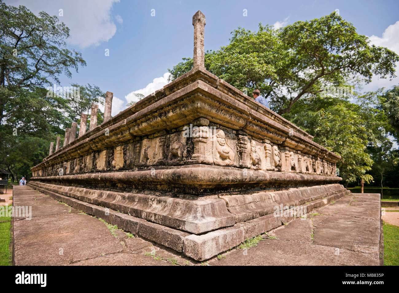 Horizontale Ansicht der Montagehalle in Polonnaruwa, Sri Lanka. Stockfoto