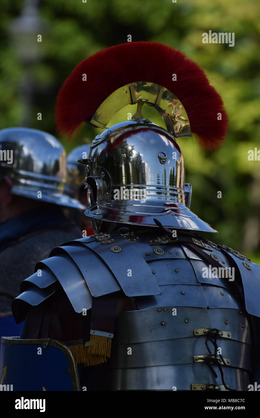 Hauptmann Gebot an seine Legionäre in Eboracum Festival von York Stockfoto