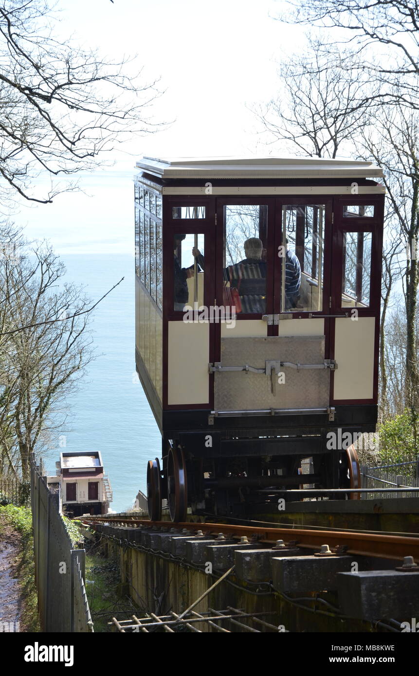 Die babbacombe Clff Eisenbahn Seilbahn zwischen Babbacombe Downs und Oddicombe Beach in Torquay, Devon Stockfoto