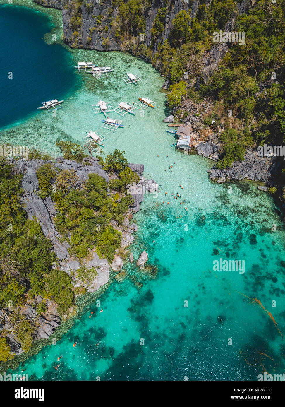 Philippinen: Luftaufnahmen von Coron Bay und die Inseln mit einer Drohne getroffen. Foto: Alessandro Bosio Stockfoto