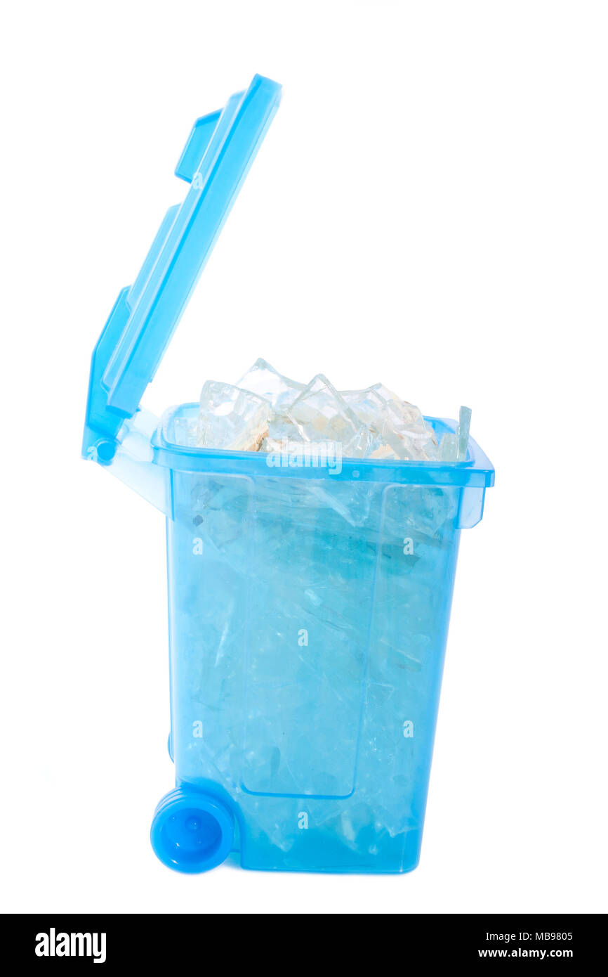 Blue box mit scharfen Glas isoliert auf weiss Stockfoto