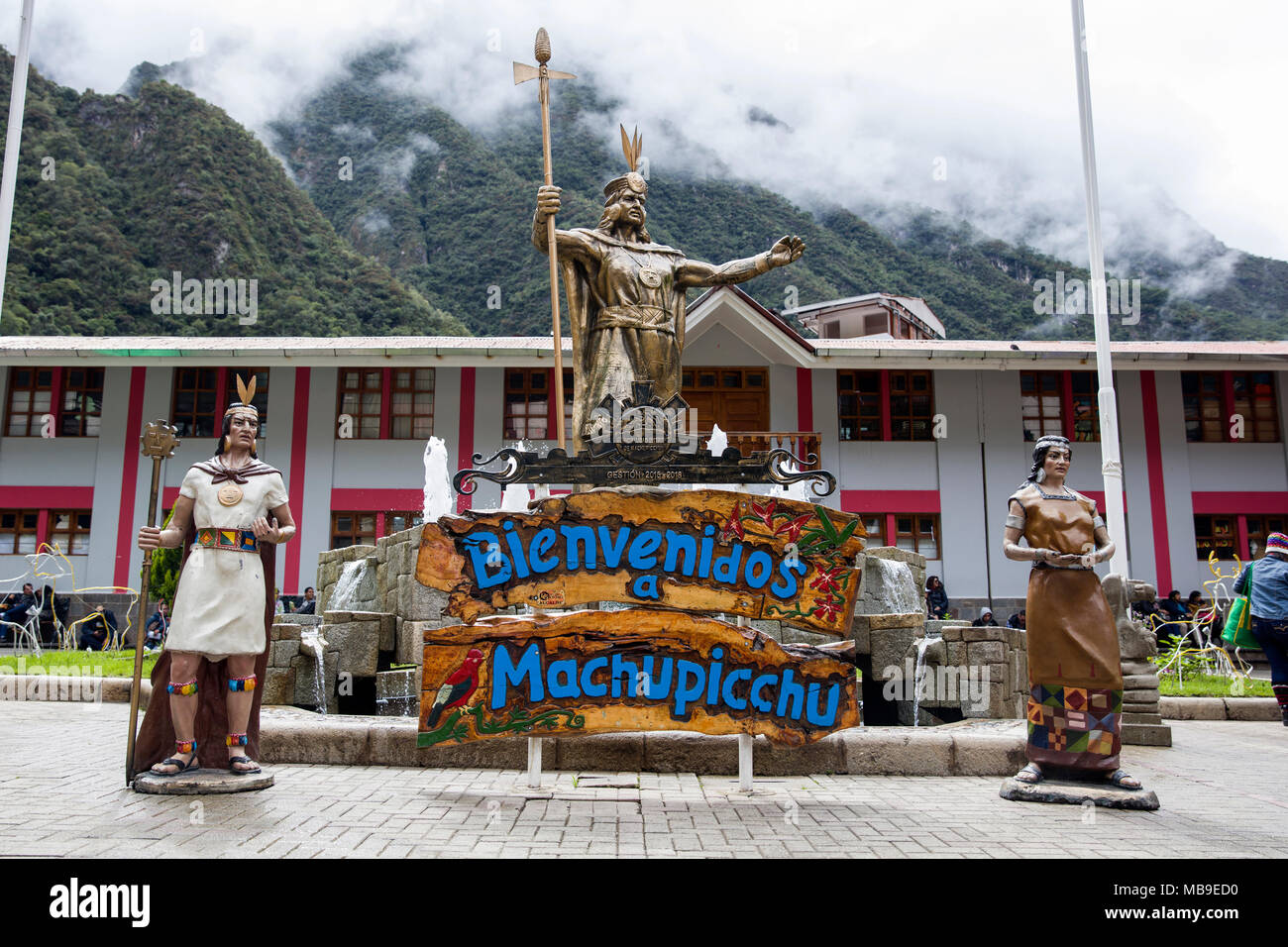 AGUAS CALIENTES, PERU - 3. JANUAR 2018: die Statue von Pachacuti in Aguas Calientes, Peru. Pachacuti wurde der 9 Sapa Inka des Königreichs Cusco. Stockfoto