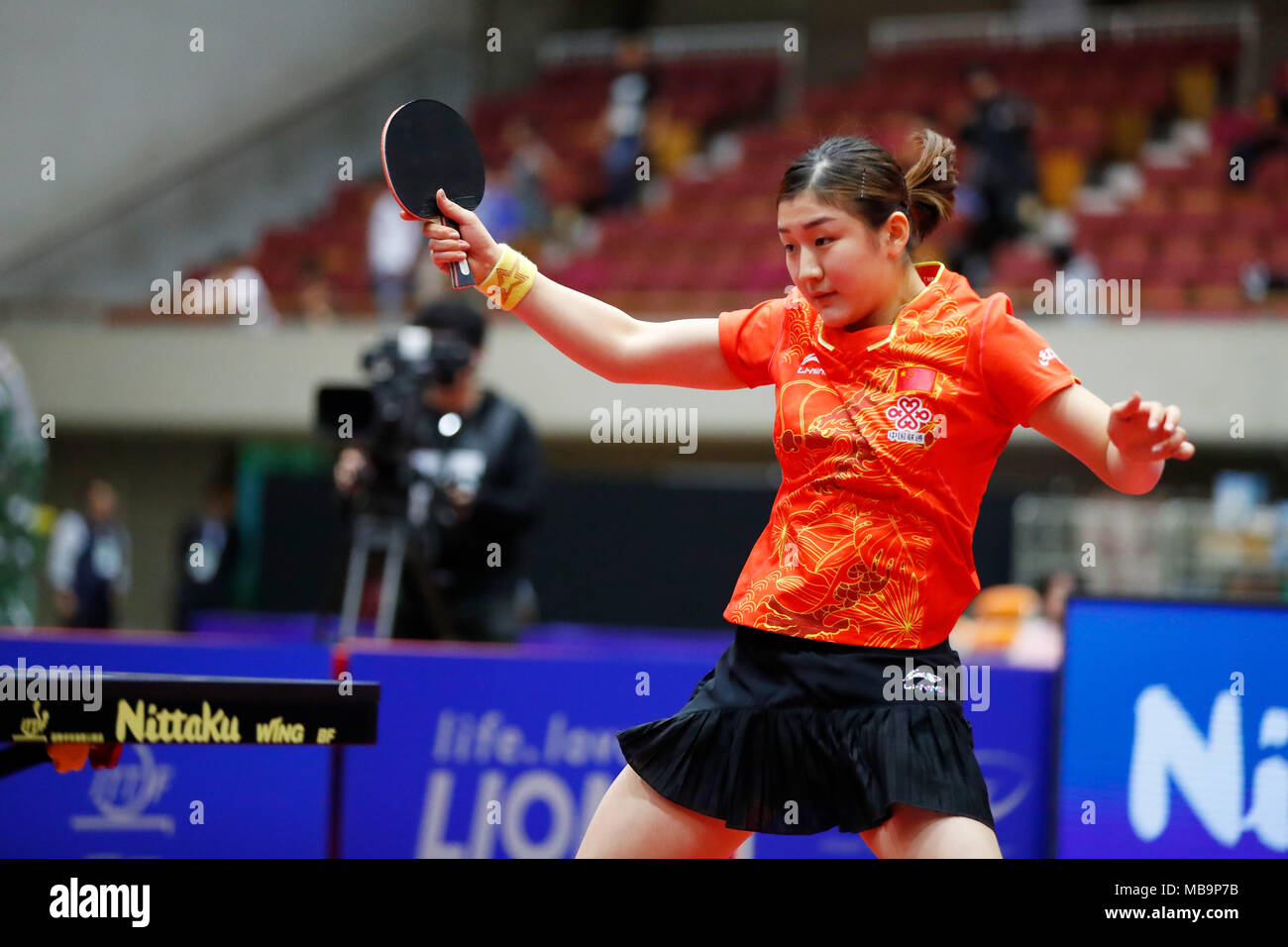 Chen Meng (CHN), 8. APRIL 2018 - Tischtennis: 31 LION ITTF ATTU Cup Yokohama 2018 Damen Einzel Finale von Yokohama kulturellen Gymnasium, Kanagawa, Japan. (Foto von LBA SPORT) Stockfoto