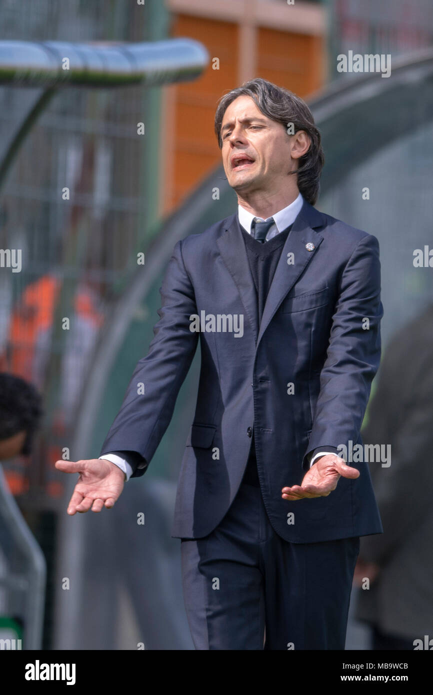 Filippo Inzaghi Trainer von Venezia während des Italienischen erie B' Match zwischen Venezia 1-2 Brescia am Pier Luigi Penzo Stadion am 8. April in Venezia, Italien 2018. Credit: Maurizio Borsari/LBA/Alamy leben Nachrichten Stockfoto