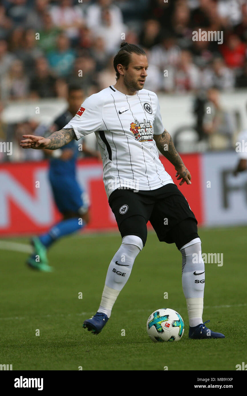 08 April 2018, Deutschland, Frankfurt/Main: Fussball, Bundesliga, Eintracht Frankfurt gegen 1899 Hoffenheim in der Commerzbank-Arena. Die Frankfurter Marco Russ. Foto: Thomas Frey/dpa Stockfoto