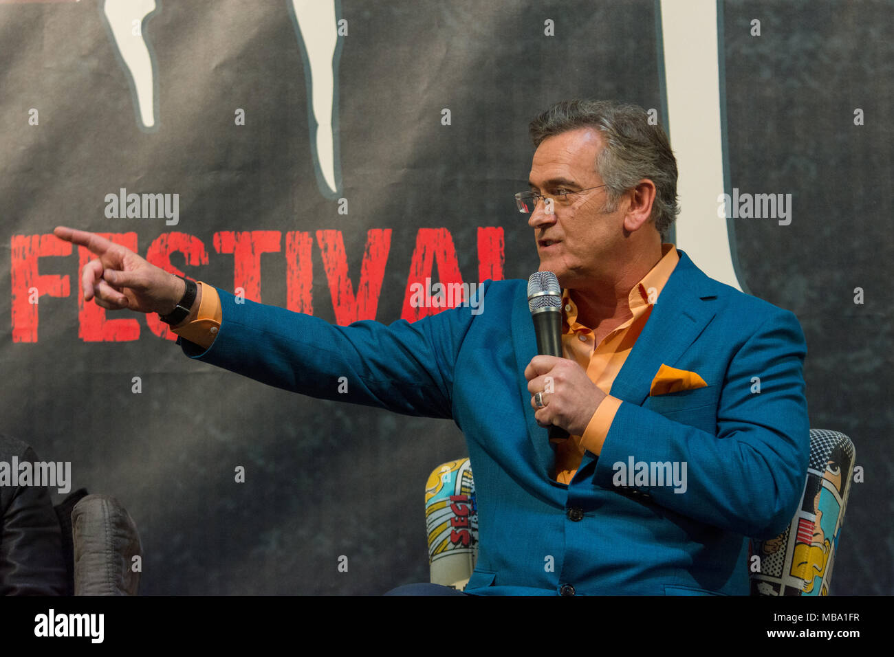 DORTMUND, Deutschland - 8 April: Schauspieler Bruce Campbell (Ash vs Evil Dead, Evil Dead) am Wochenende in der Hölle, einem Zweitägigen (April 7-8 2018) Horror-themed Fan Convention. Quelle: Markus Wissmann/Alamy leben Nachrichten Stockfoto