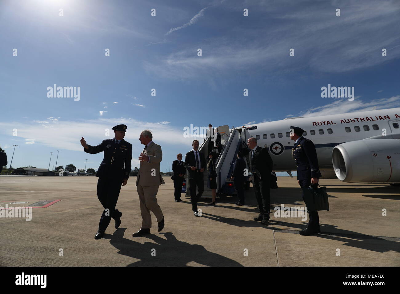 Prinz von Wales wird von Wing Commander sieben Pastoren von der Royal ...