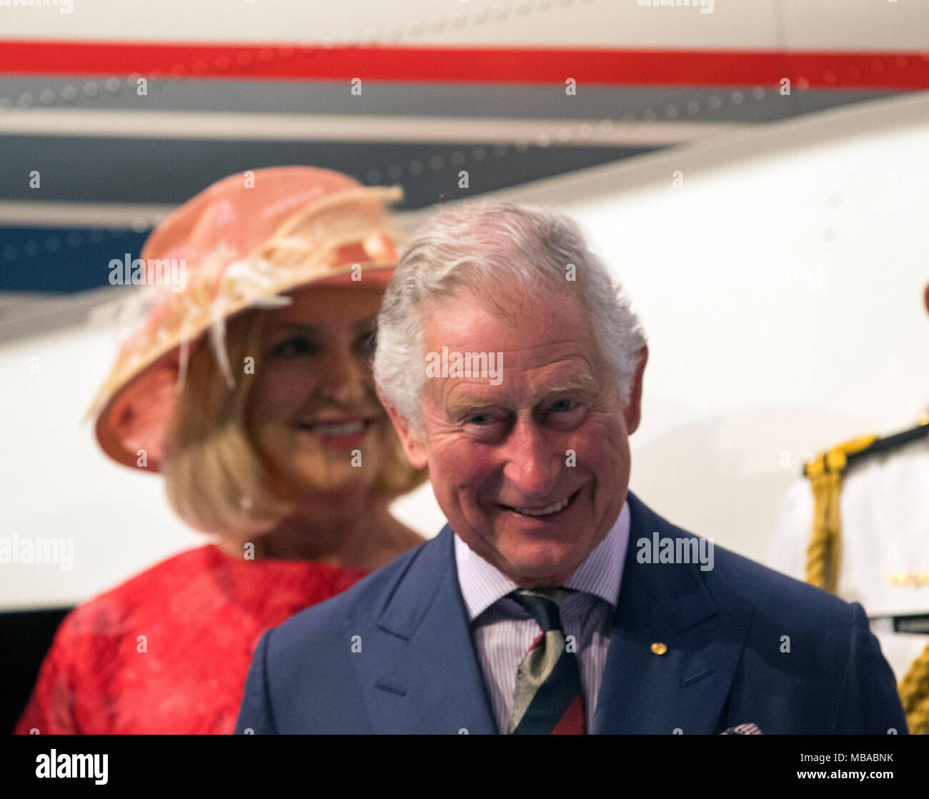 Der Prinz von Wales besucht einen Empfang in der Royal Flying Doctors Service in Darwin, Australien. Der Prinz treffen Anwohner an EH-Veranstaltung, die Rezeption war von den Hon Michael Gunner MLA, Chief Minister des Northern Territory gehostet werden. Stockfoto