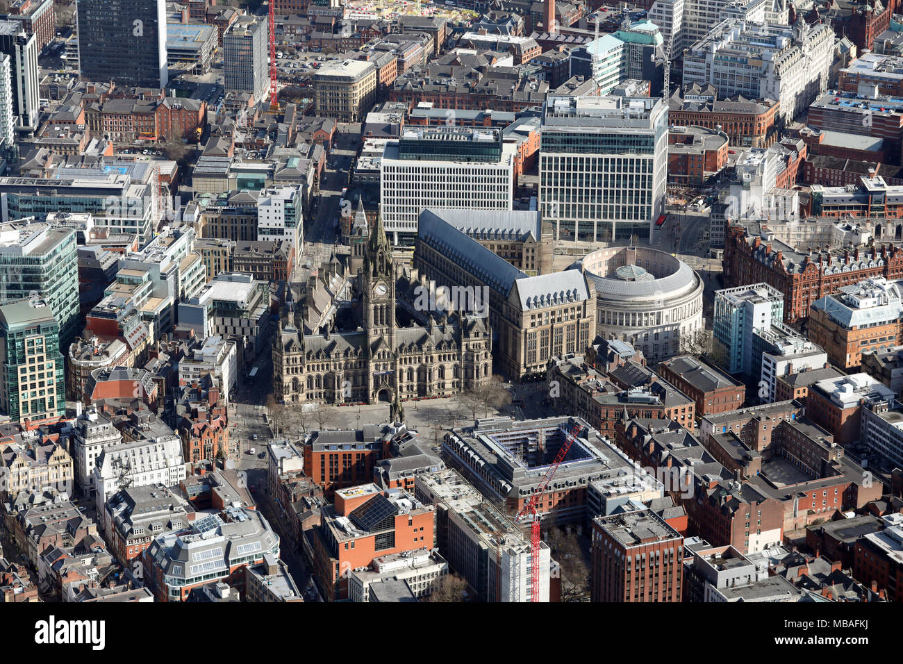 Luftaufnahme von Manchester Town Hall und City Center Stockfoto