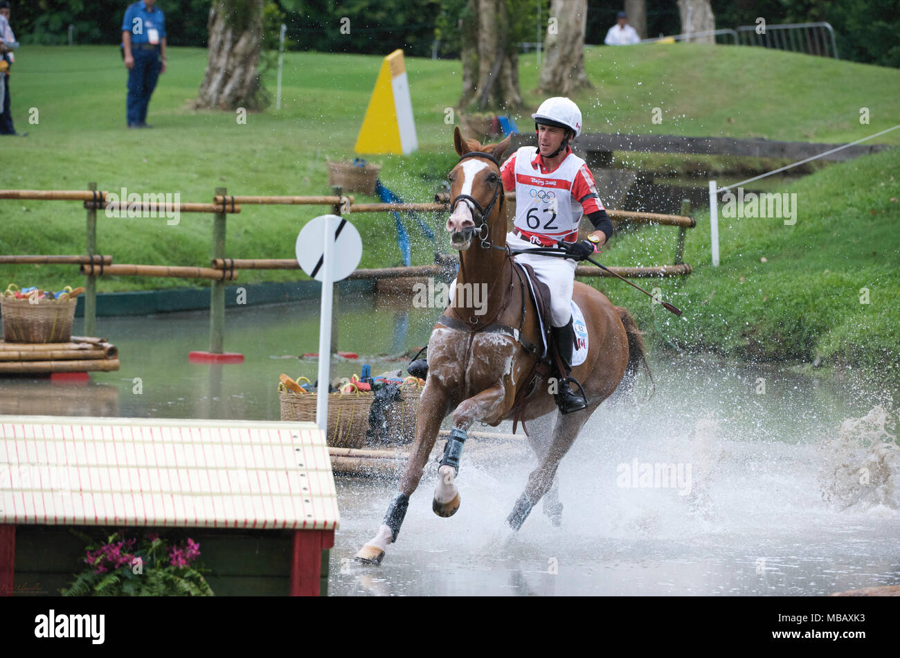 Olympische Spiele 2008, Hong Kong (Spiele in Peking) August 2008, Mike Winter (CAN) Reiten Königszapfen, Eventing cross Country Stockfoto