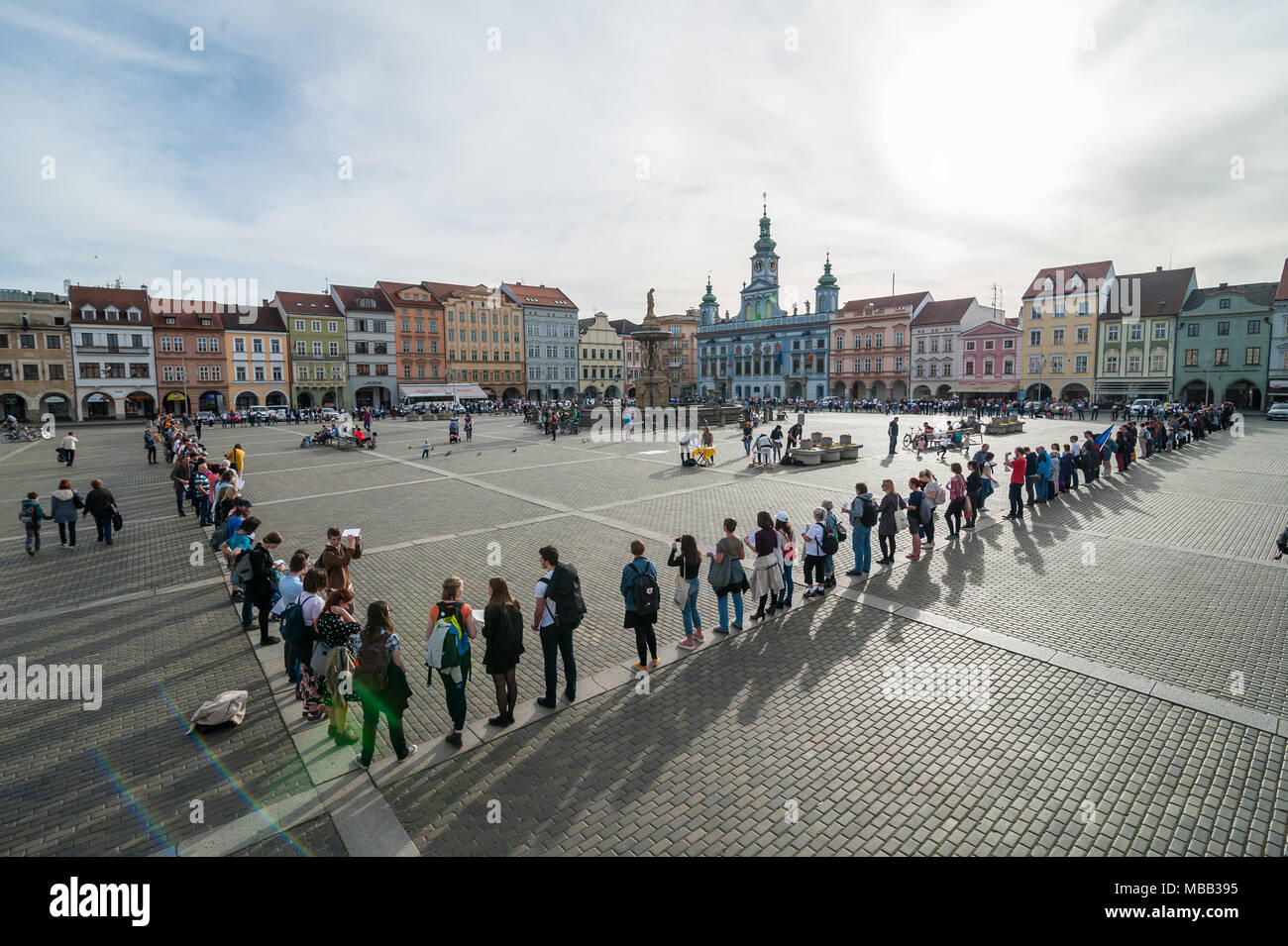 Ceske Budejovice, Tschechien. 09 Apr, 2018. Commemorative treffen in Gedenken an die Opfer des Krieges Konzentrationslager für Roma in Lety fand in Ceske Budejovice, Tschechien am Montag, 9. April 2018. Credit: Petr Skrivanek/CTK Photo/Alamy leben Nachrichten Stockfoto