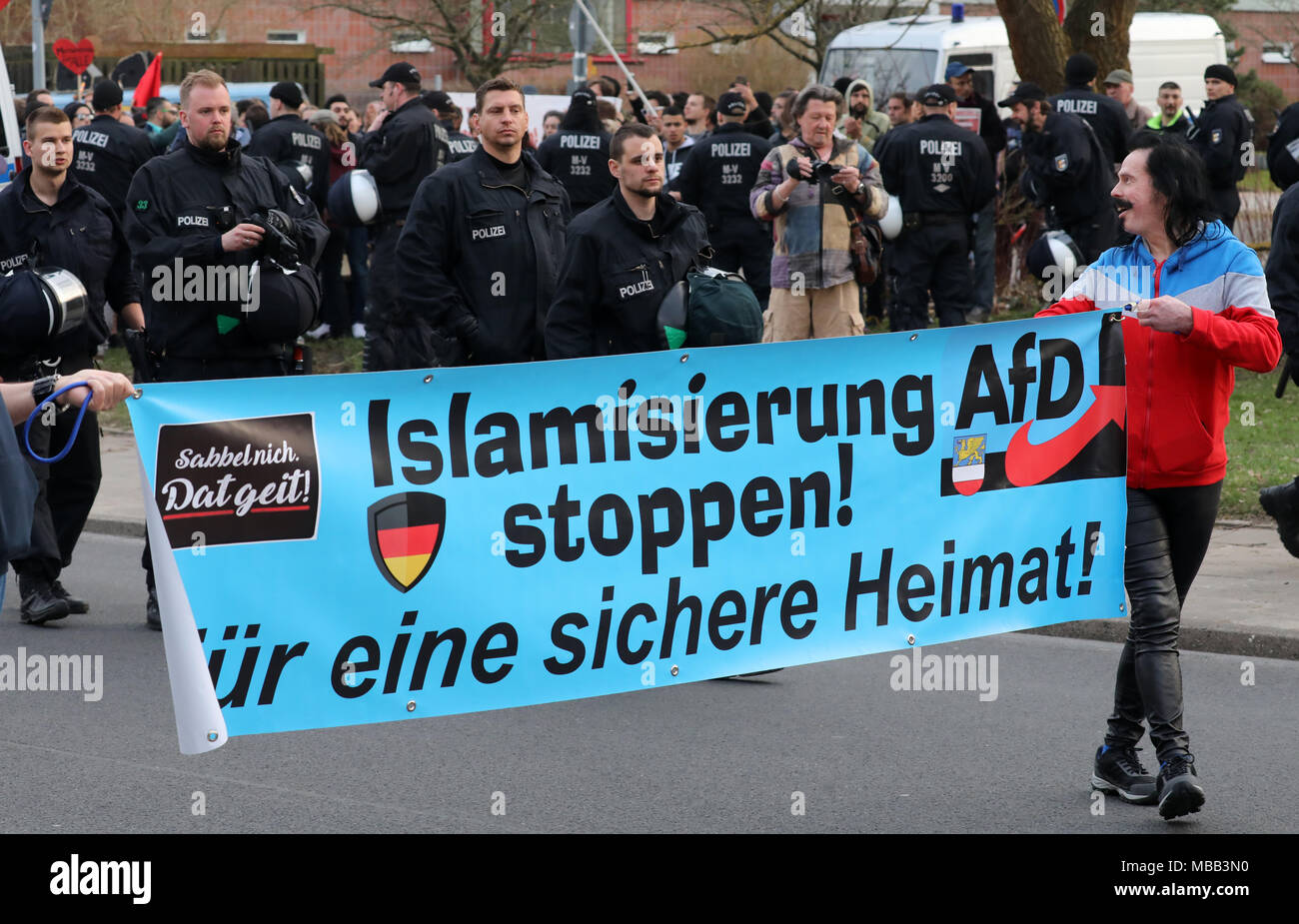 Stoppt die islamisierung -Fotos und -Bildmaterial in hoher Auflösung – Alamy
