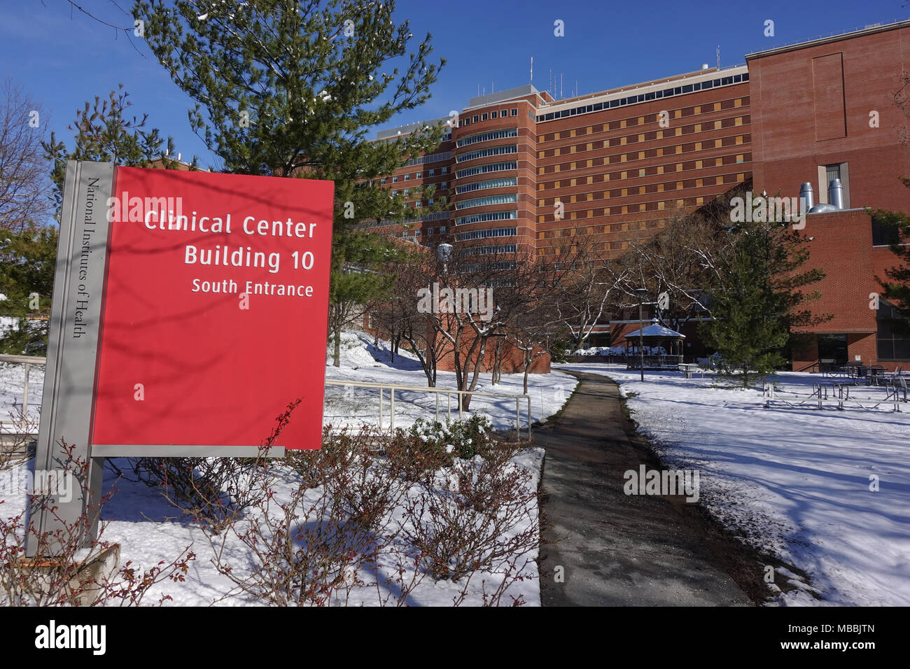 NIH, National Institute of Health Das klinische Zentrum Eingang Süd (Gebäude 10) Warren Grant Magnuson Center, Bethesda, Maryland Stockfoto