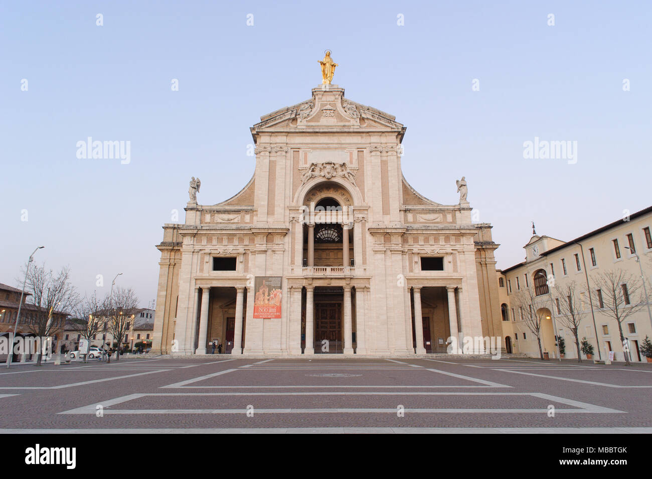 ASSISI, Italien - 23. JANUAR 2010: Maria von den Engeln (Basilika Santa Maria degli Angeli) ist eine Kirche in der Nähe der Assisi station in Perug gelegen Stockfoto