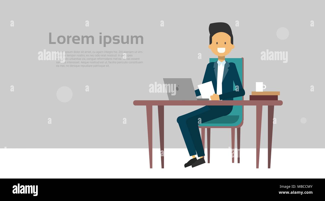 Moderne Business Mann Arbeiten am Laptop sitzen im Büro Schreibtisch über Hintergrund mit Kopie Raum Stock Vektor
