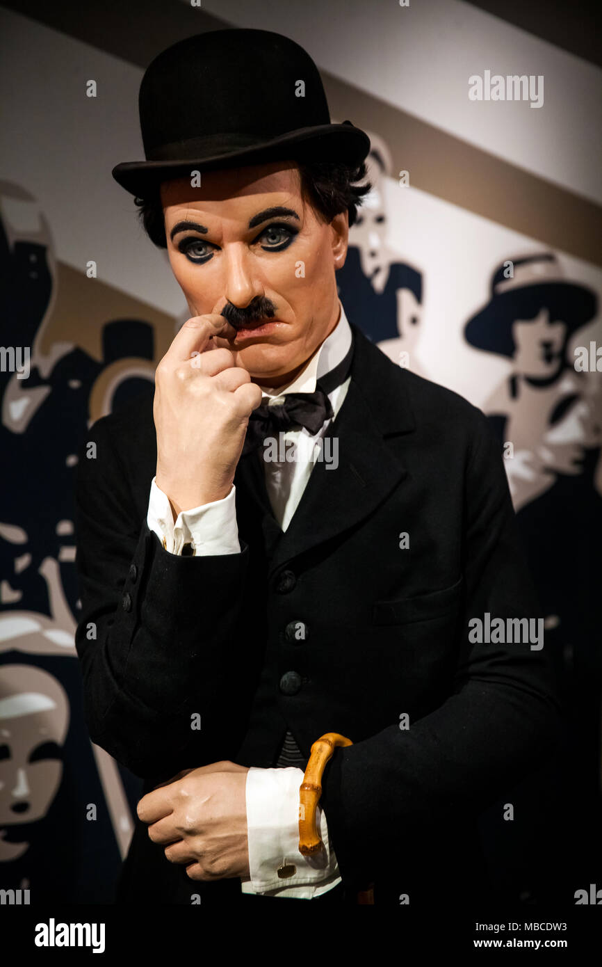 Wachsfigur von Sir Charles Spencer Charlie Chaplin, englischer Komiker in Madame Tussauds Wachsfigurenkabinett in Amsterdam, Niederlande Stockfoto