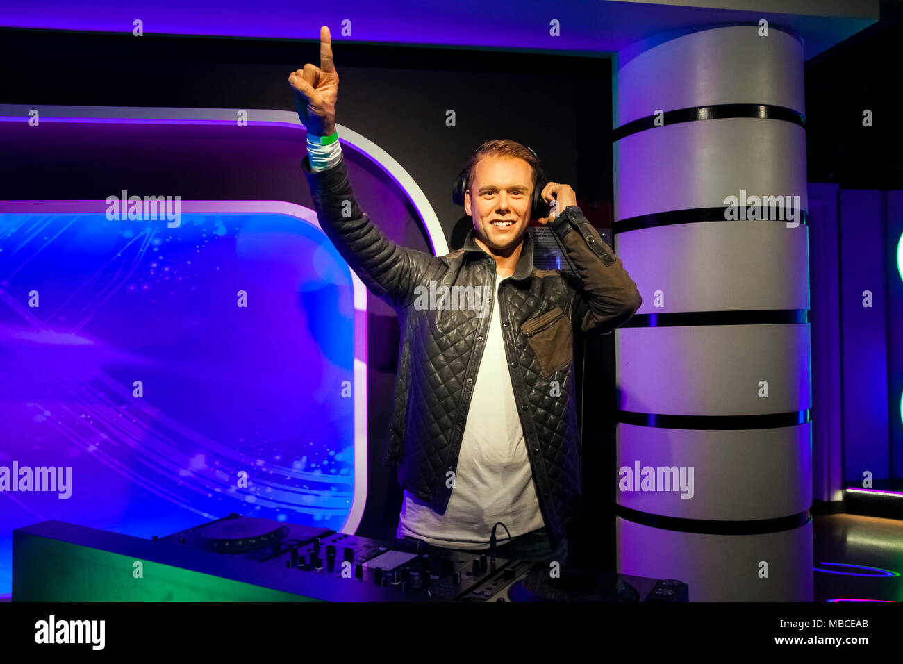 Amsterdam, Niederlande - März 2017: Wachsfigur des Niederländischen DJ, Produzent und Remixer Armin Van Buuren in Madame Tussauds Wax Museum in Amsterdam, Niederlande Stockfoto