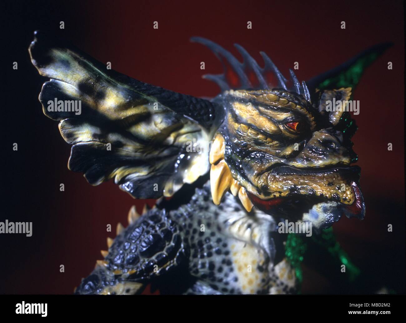 Monster. Großes Modell des Gremlin aus dem Film mit dem gleichen Namen. Mit freundlicher Genehmigung von Forbidden Planet, London. Stockfoto