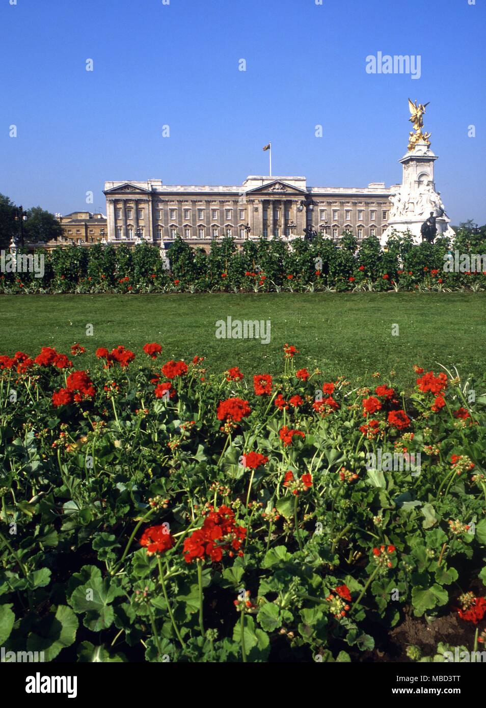 Großbritannien, London Buckingham Palace © 2006 Charles Walker/ Stockfoto
