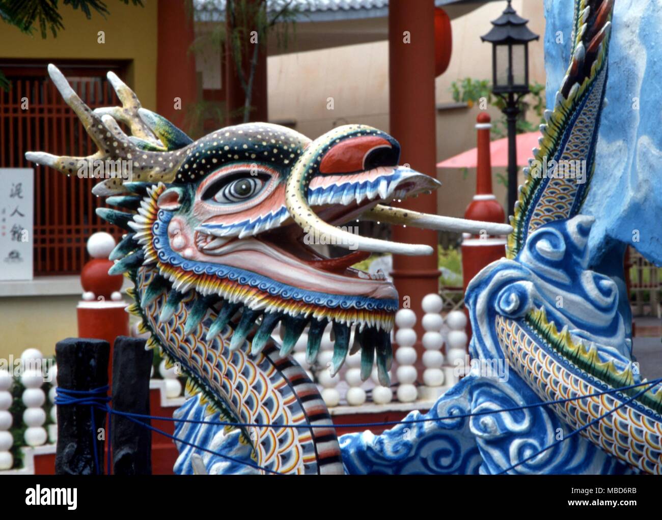DRAGON-In dreidimensionale Form von den Gärten der Haw Par Villa in Singapur Stockfoto