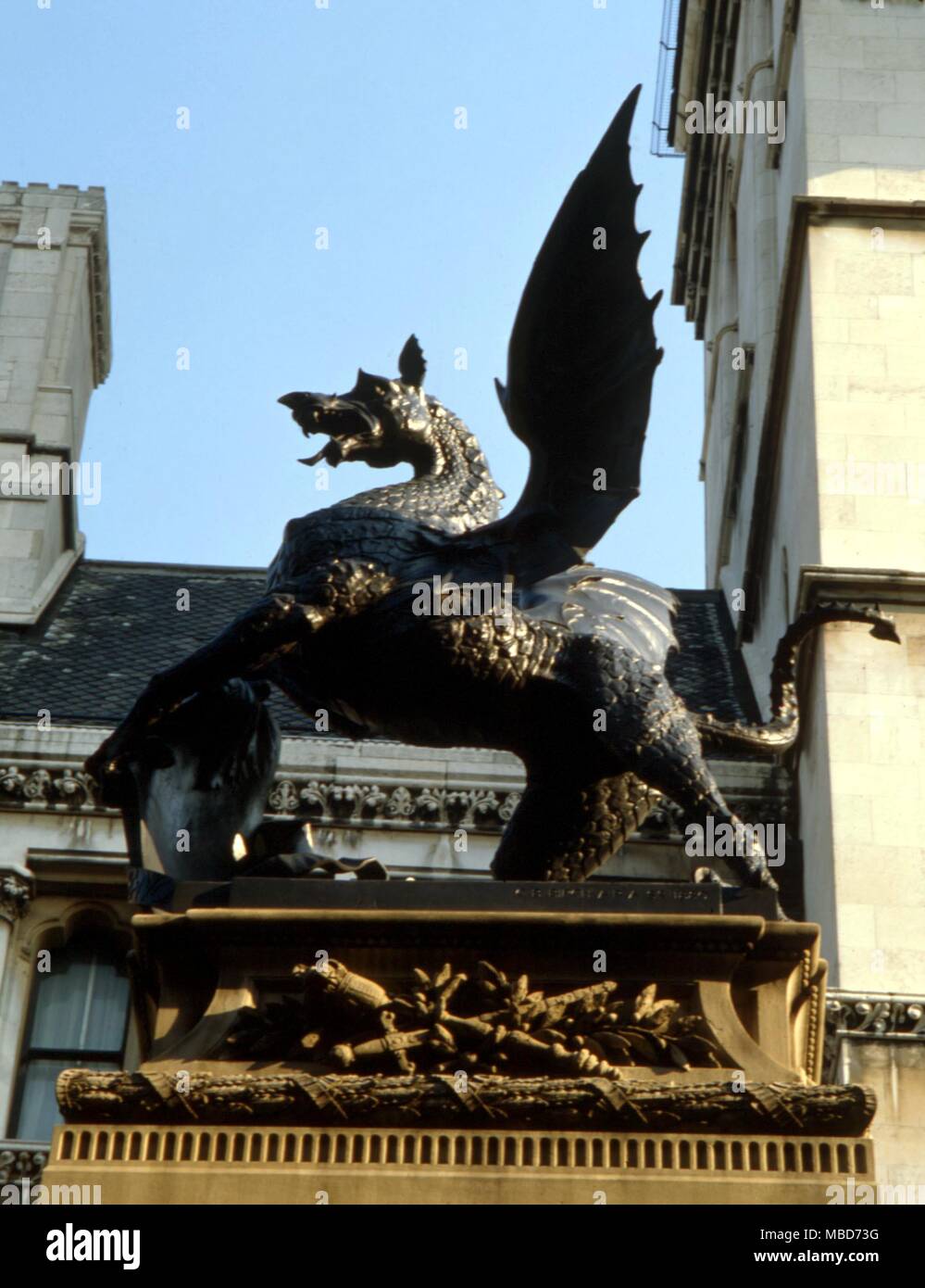 Die Londoner City Dragon in der Fleet Street, in der Nähe der Gerichte. Stockfoto