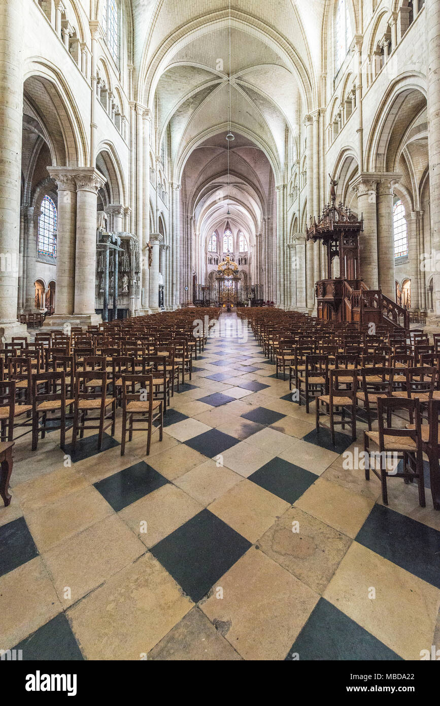 Kathedrale von Sens, in der Yonne, Burgund (Französisch "Bourgogne"), eine gotische Kathedrale als National Historic Landmark (Französisch "onum Stockfoto