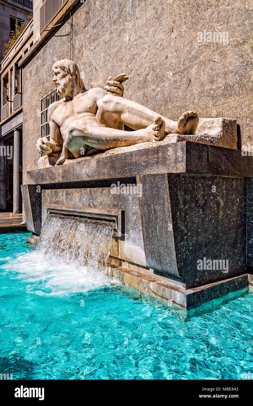 Italien Piemont Turin Piazza CLN Po Brunnen Stockfoto