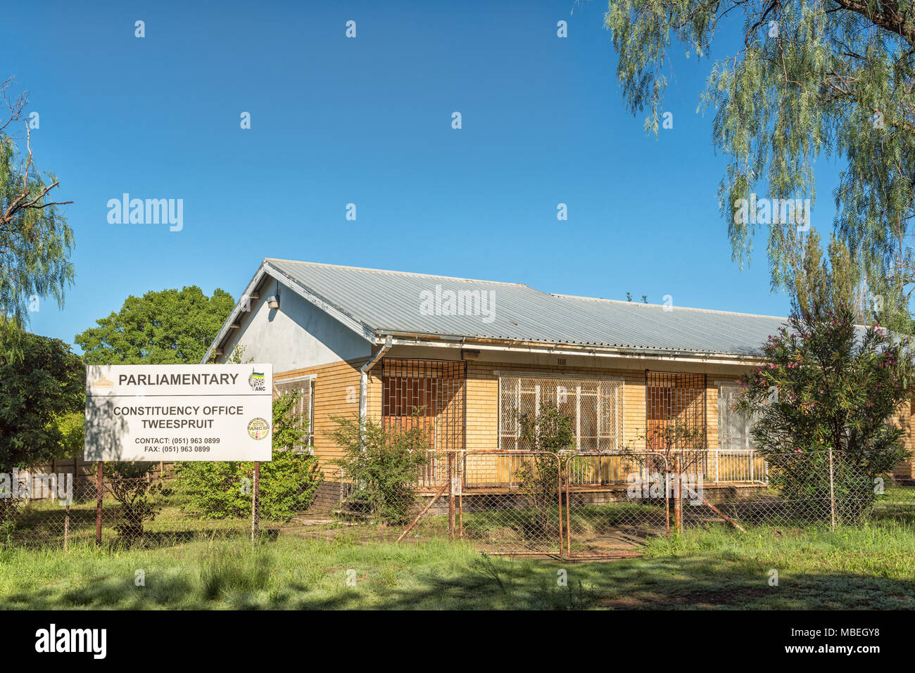 TWEESPRUIT, SÜDAFRIKA - 12. MÄRZ 2018: Der Afrikanische Nationalkongress parlamentarischen Wahlkreisbüro in Tweespruit, einer kleinen Stadt in der sich Sta Stockfoto