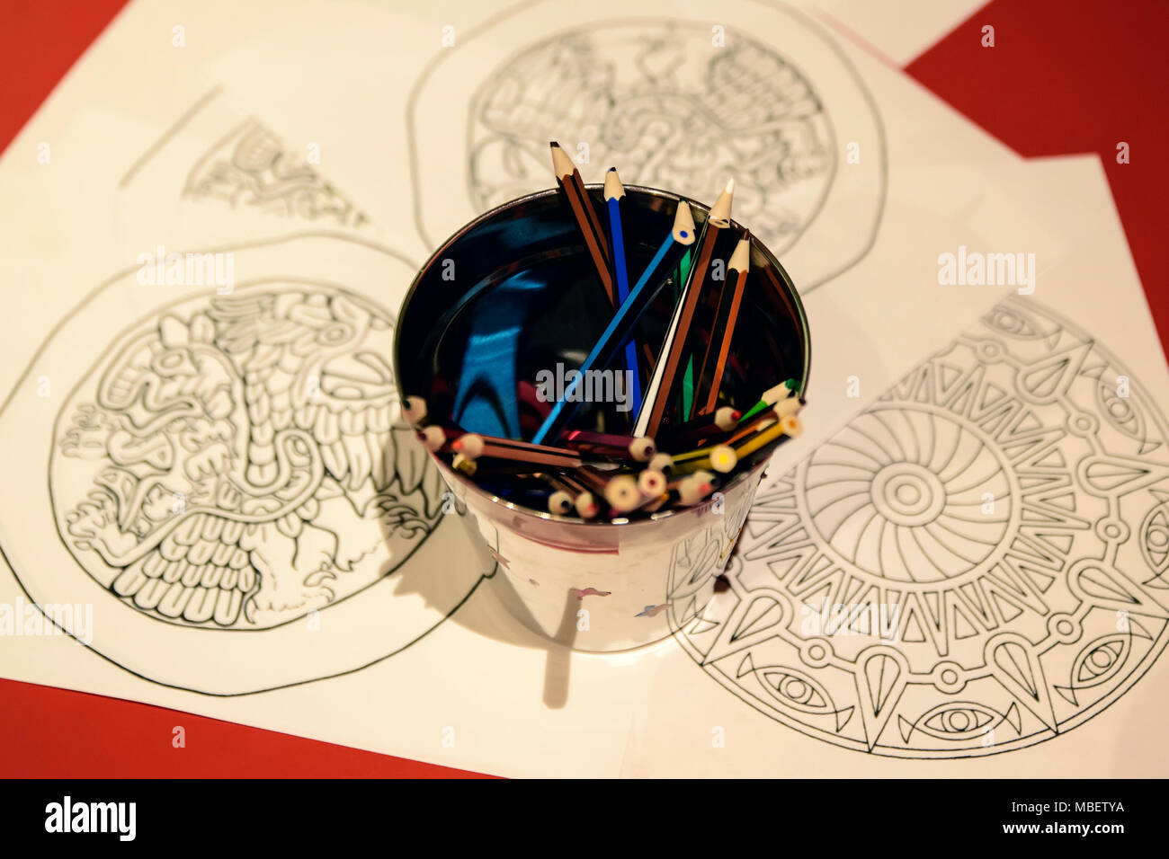 Download Kaputte uhr zeichnen Desktop Wallpaper Free