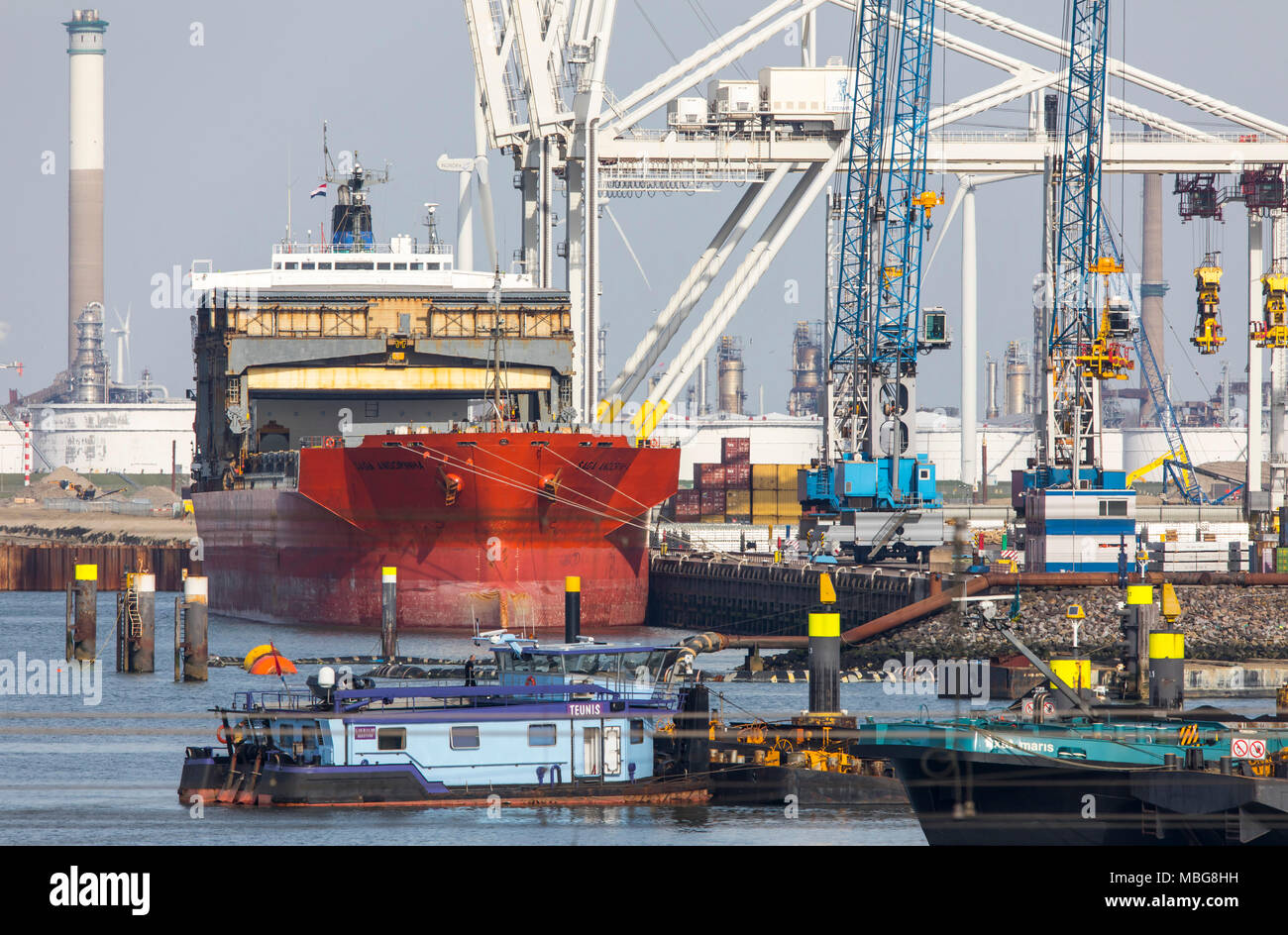 Der Hafen von Rotterdam, Niederlande, Deep-sea port Maasvlakte 2, auf einer künstlich geschaffenen Land Bereich vor der Küste, Stockfoto