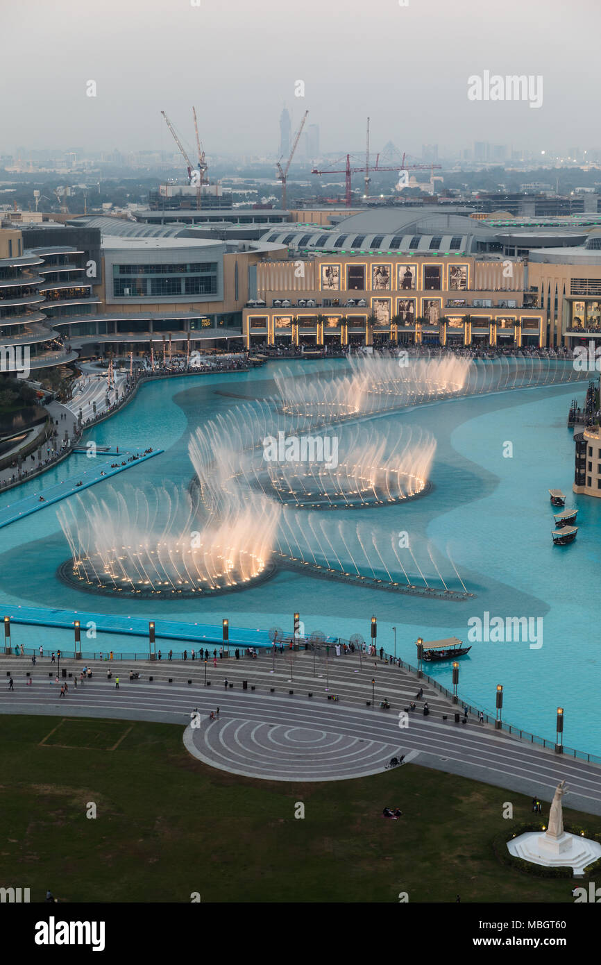 Arabisches tanzen Fotos und Bildmaterial in hoher Auflösung Alamy