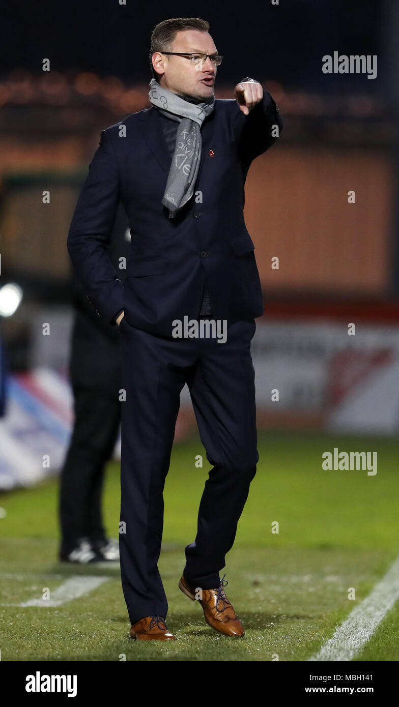 Polen Trainer Milosz Stepinski bei der Frauen-WM-Qualifikationsspiel an den Paisley 2021 Stadion, Paisley. PRESS ASSOCIATION Foto. Bild Datum: Dienstag, 10. April 2018. Siehe PA-Geschichte Fußball Schottland Frauen. Photo Credit: Andrew Milligan/PA-Kabel. Einschränkungen: Sie unterliegen Beschränkungen. Nur für den redaktionellen Gebrauch bestimmt. Kommerzielle Nutzung nur mit vorheriger schriftlicher Zustimmung der Schottischen FA. Stockfoto