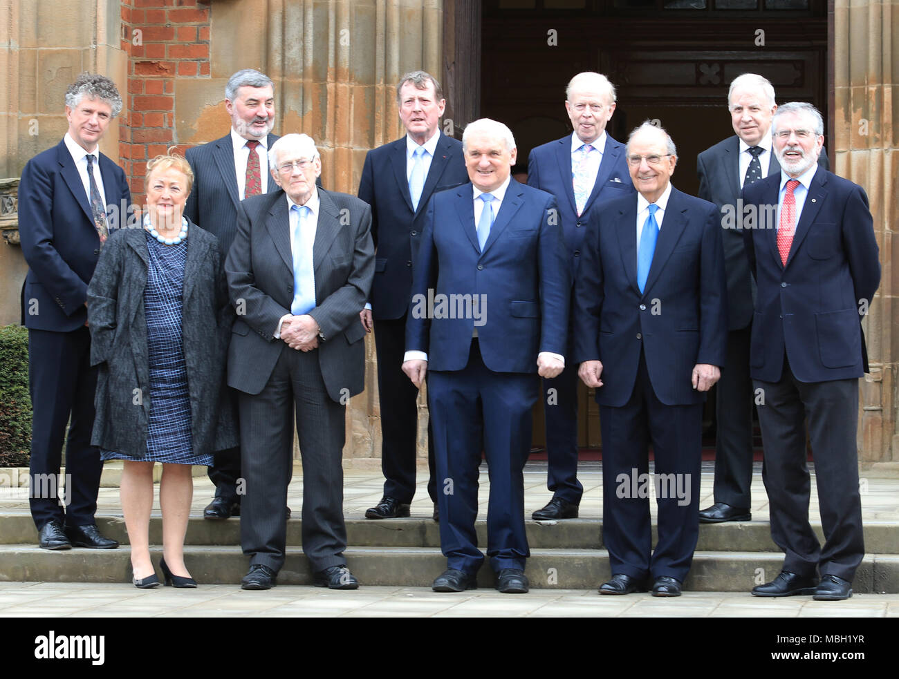 Karfreitagsabkommen Jahrestag der Queens University Belfast. Stockfoto