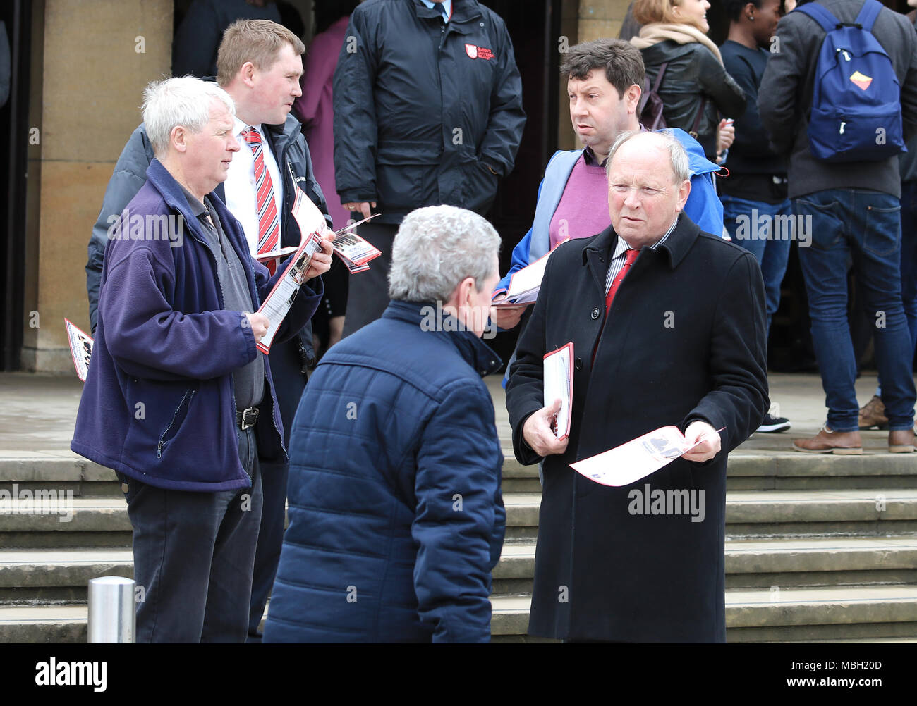 Karfreitagsabkommen Jahrestag der Queens University Belfast. Stockfoto