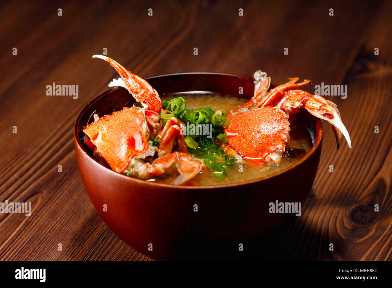 Im japanischen Stil Krabbensuppe Stockfoto